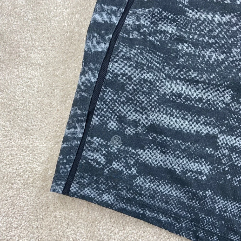 Lululemon Peloton Pace Breaker Shorts Mens XXL Grey Black Glitch Liner 9